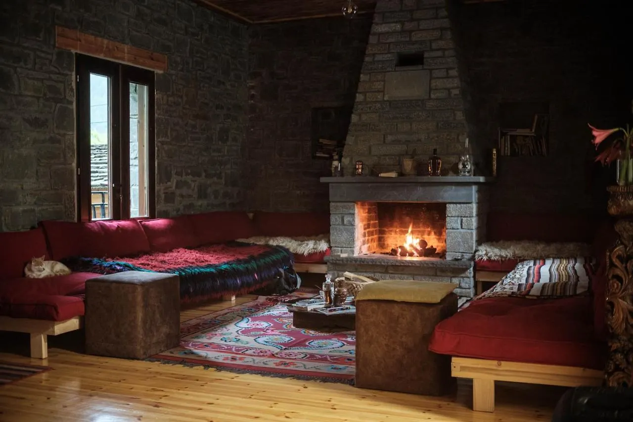 Pensión Chri Chri Guesthouse Përmet Albania